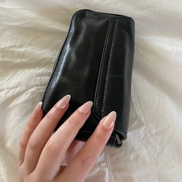 Tory Burch Chain Mini Purse / Clutch in Black - Excellent - Picture 10 of 13